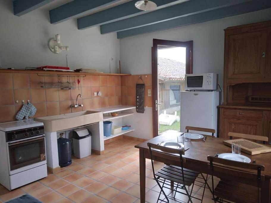 Ferienwohnung Le Petit Frouas Sud Vielle-Saint-Girons Exterior foto